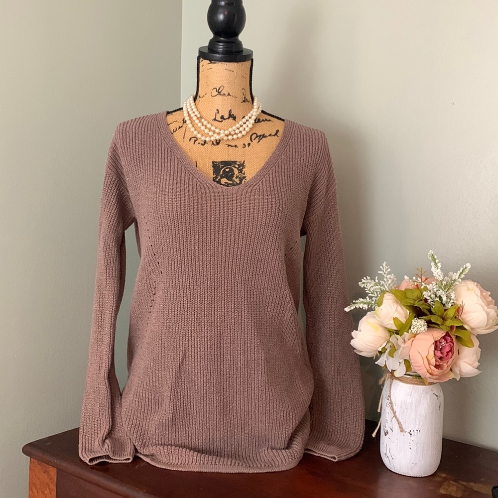a.n.a TAPE SWEATER WITH GOLD METALLIC FLECKS SZ S